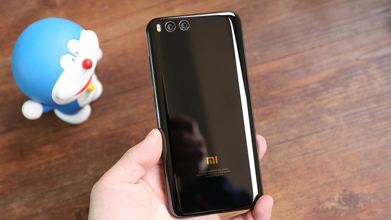 Xiaomi Mi 6 Arka Kapak